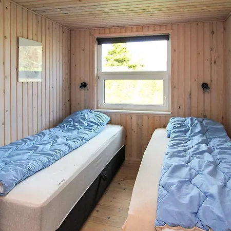 펜션 Three-bedroom Holiday In Hals